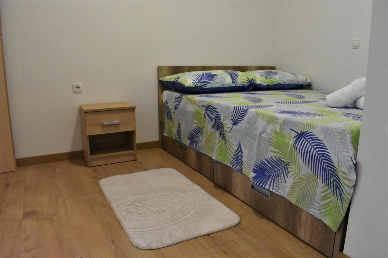 Apartmani Skorpion Kaštela Екстериор снимка