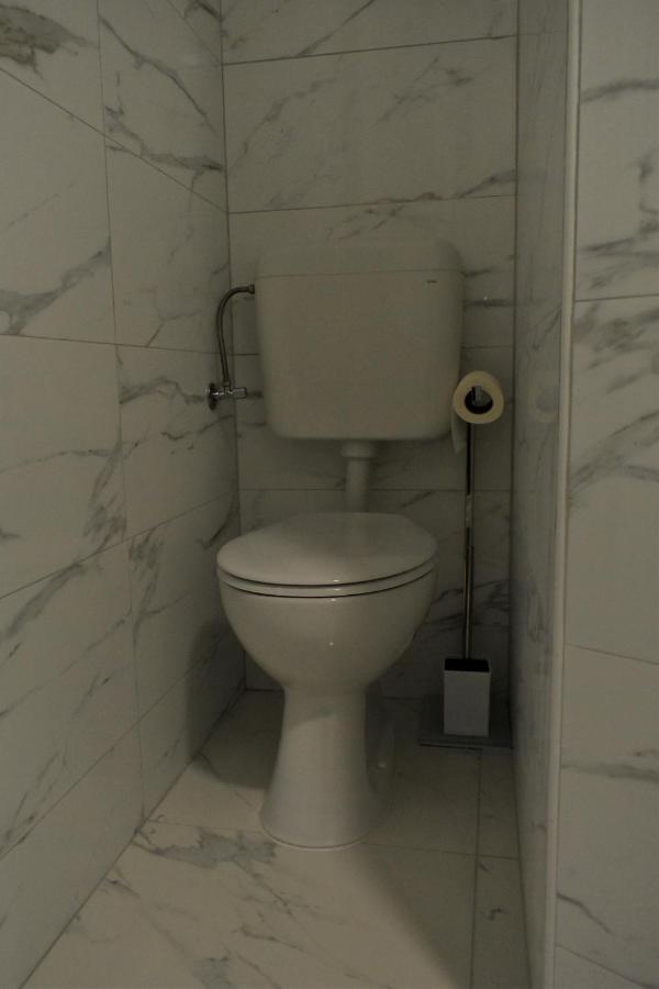 Apartmani Skorpion Kaštela Екстериор снимка