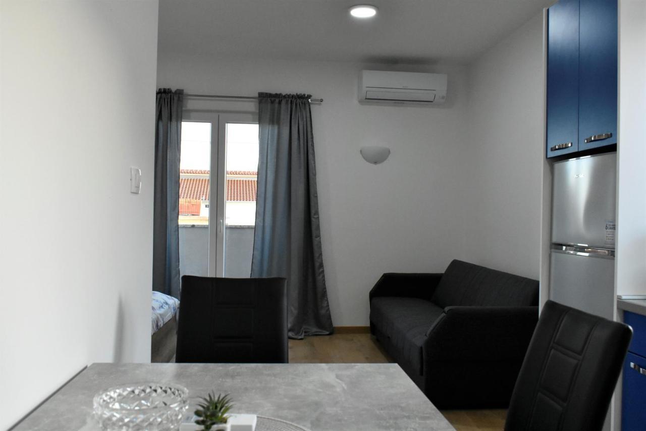 Apartmani Skorpion Kaštela Екстериор снимка